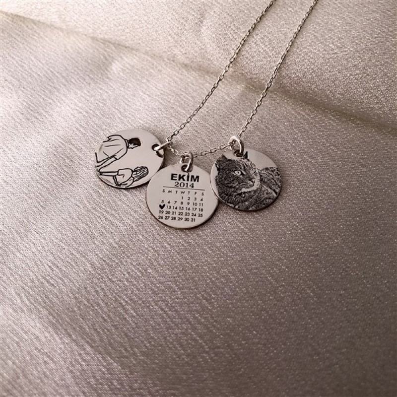 925 Ayar Gümüş Kişiye Özel 2 Fotoğraf Ve Takvim Kolye