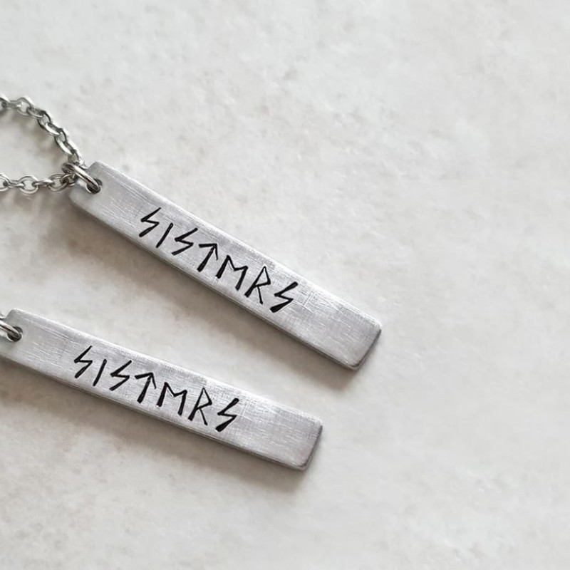 925 Ayar Gümüş Viking Alfabesi Kolye 