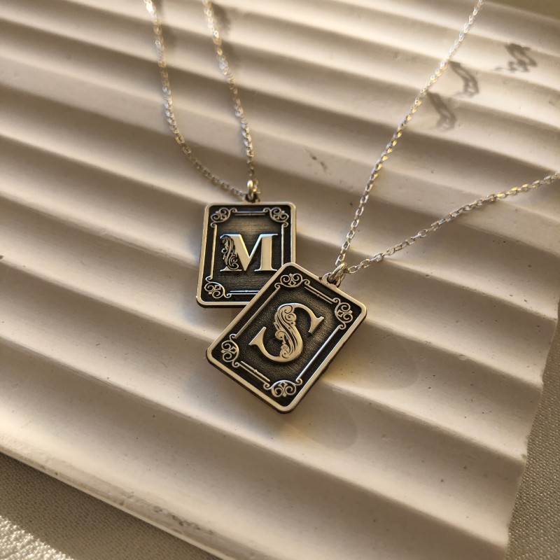 925 Ayar Gümüş Vintage Harf Kolye