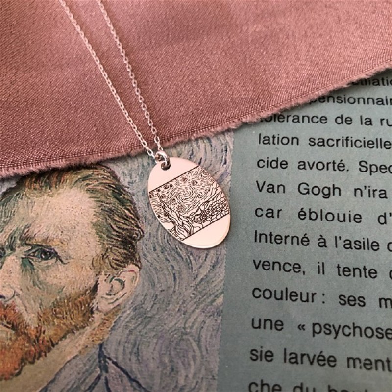 925 Ayar Gümüş Yıldızlı Gece Oval Kolye